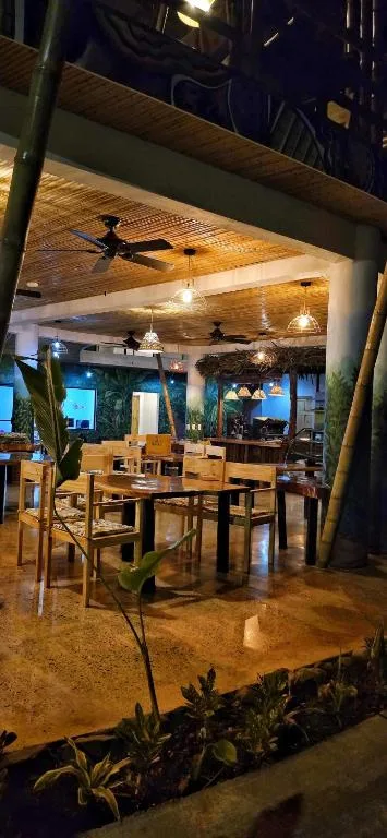 Bonding Coffee Roaster Café & Hotel — 5