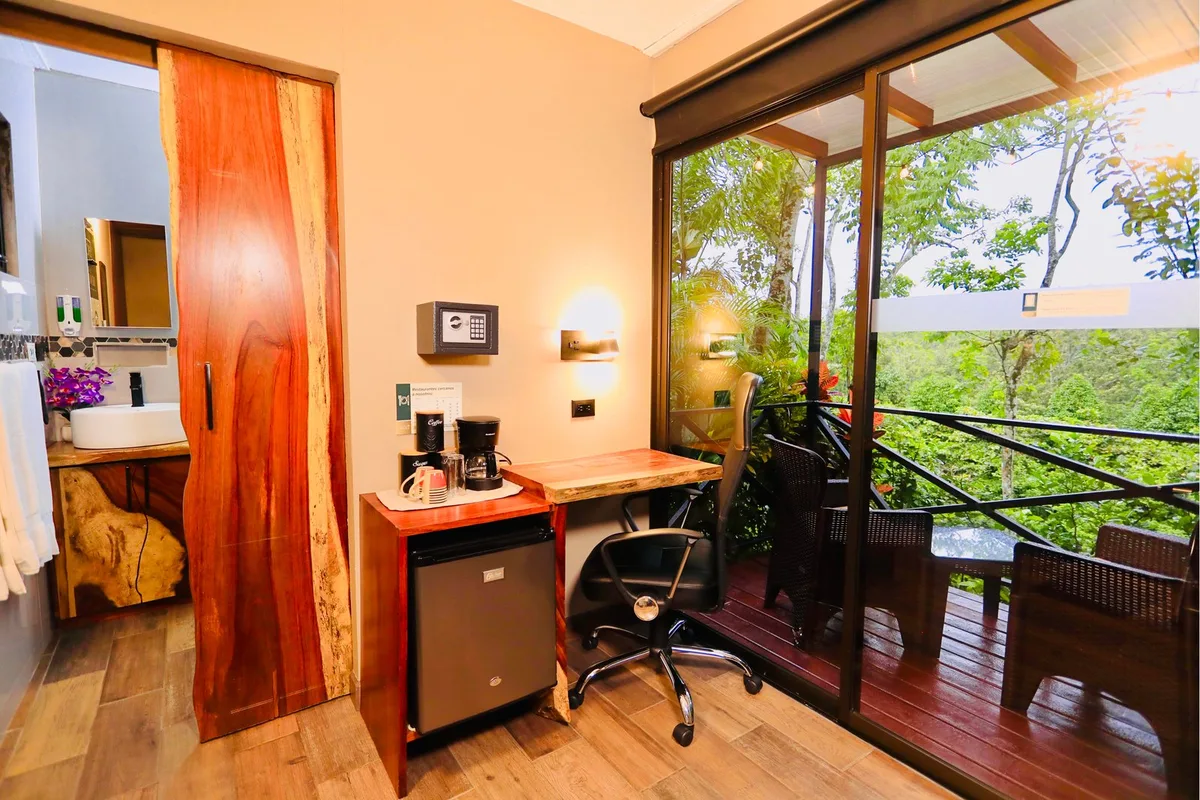 Contenedores Boutique Hotel & Café — 4
