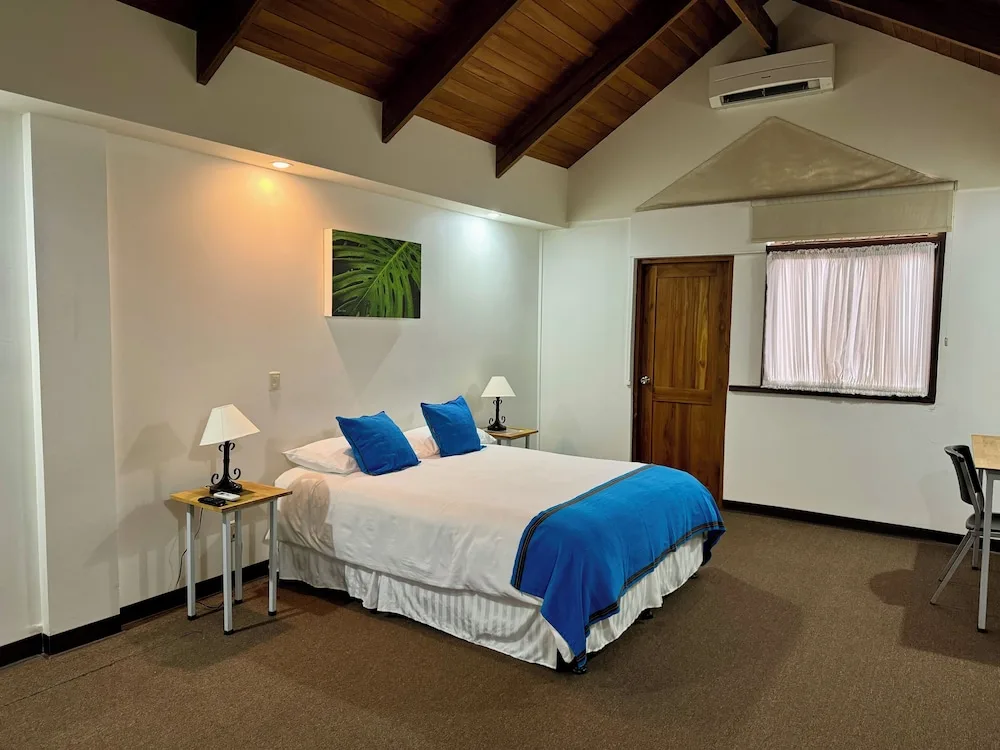 Legacy Boutique Hotel — 4