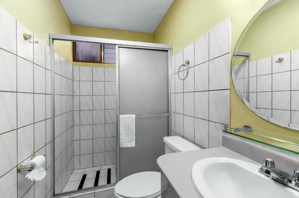 Hotel del Sur — 3