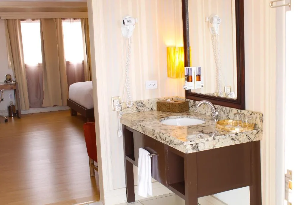 Hotel Zima — 3