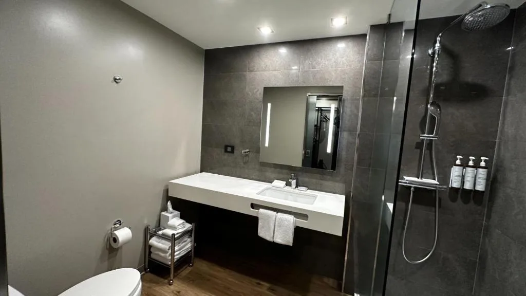 AC Hotel by Marriott San Jose Escazu — 3