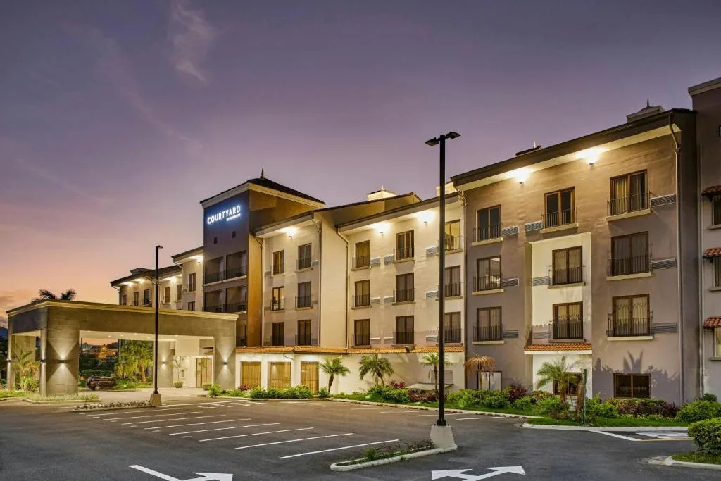 Courtyard by Marriott San Jose Escazu — 2