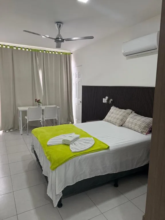 Hotel Sabana Inn