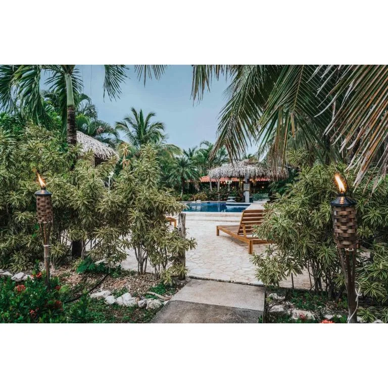 Drift Away Lodge CR — 3