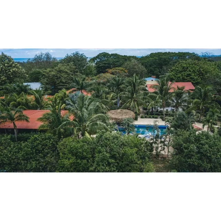Drift Away Lodge CR — 5