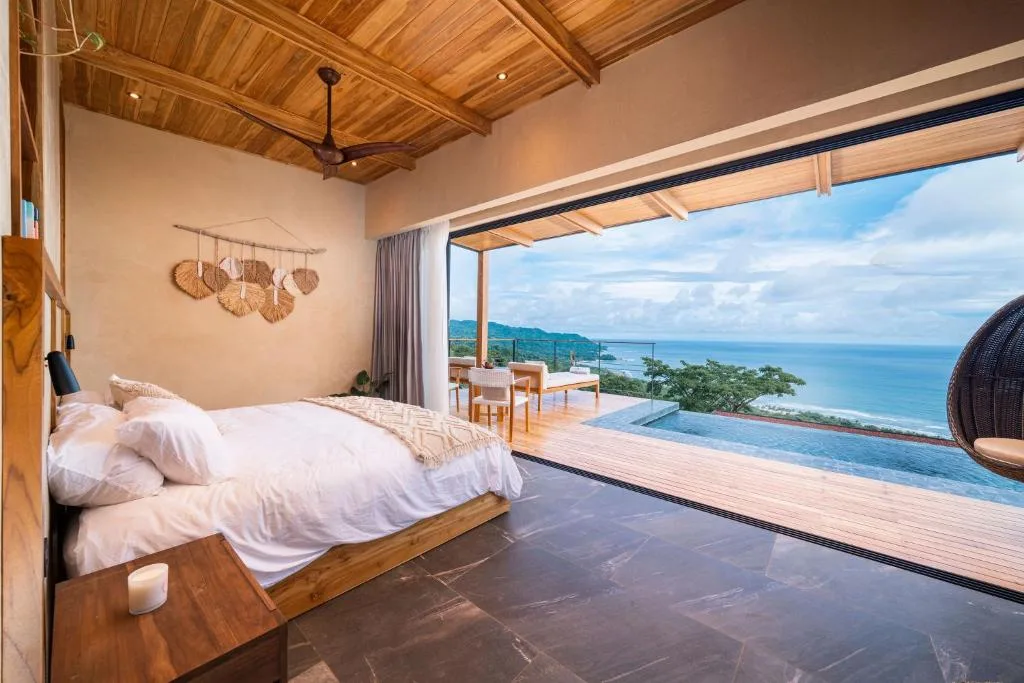 LALOON Luxury Suites - Adults Only — 3