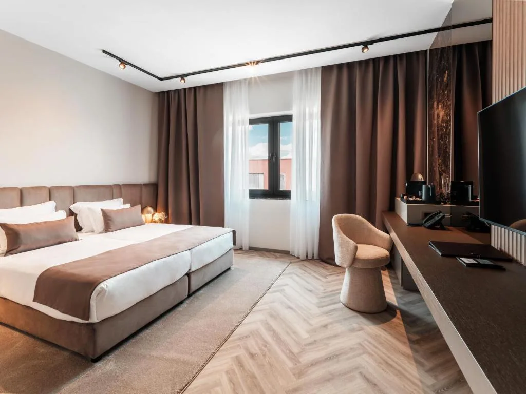 Diaco Boutique Hotel — 2