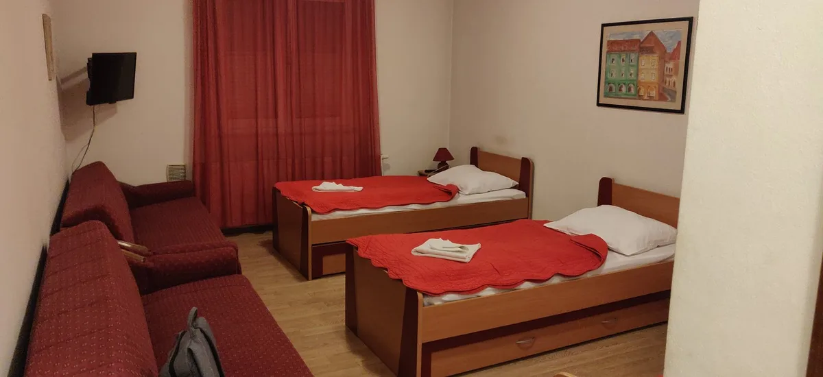 Hostel Plus — 4