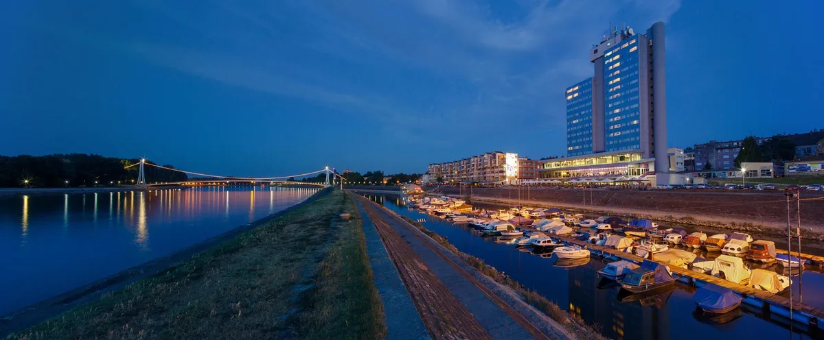 Hotel Osijek — 2
