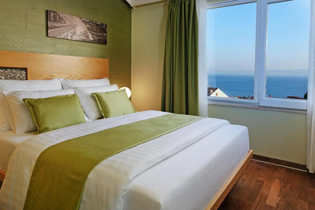 Boutique Hotel Bol — 2