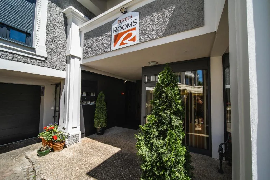 Rustica Rooms — 5