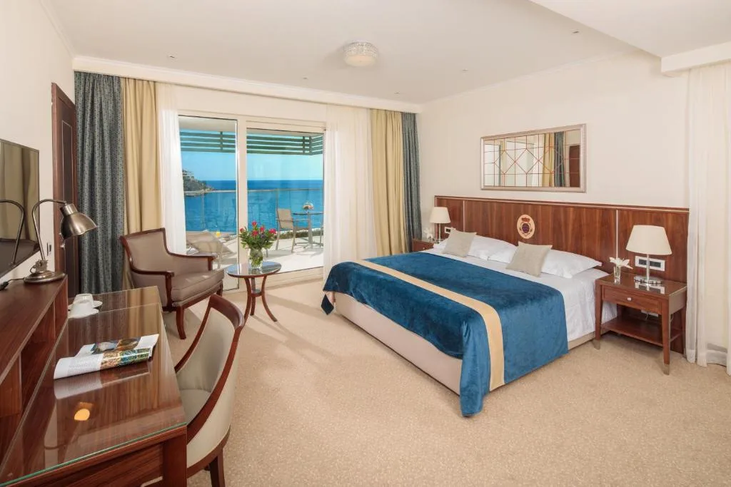 Hotel More — 3