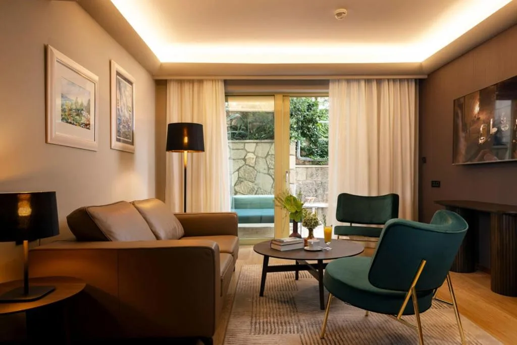 Hotel More — 4