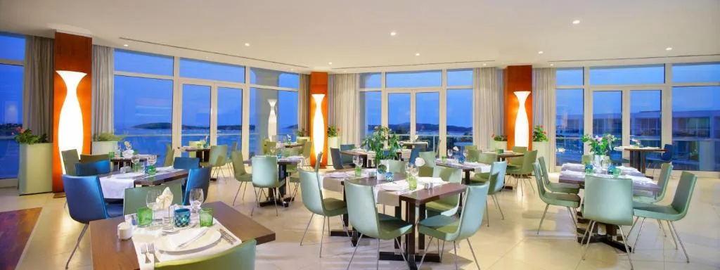 Amfora Hvar Grand Beach Resort — 4