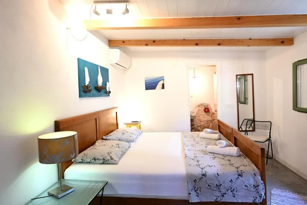 Luka's House - ZF Hvar — 2