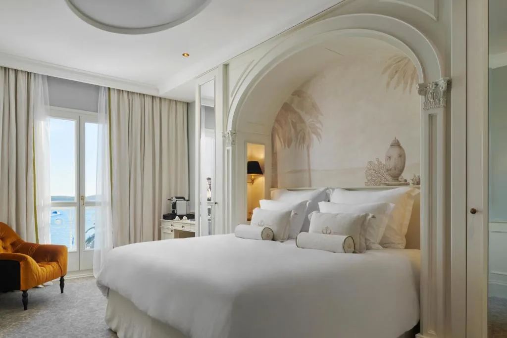 Palace Elisabeth Hvar Hotel - The Leading Hotels of the World — 2
