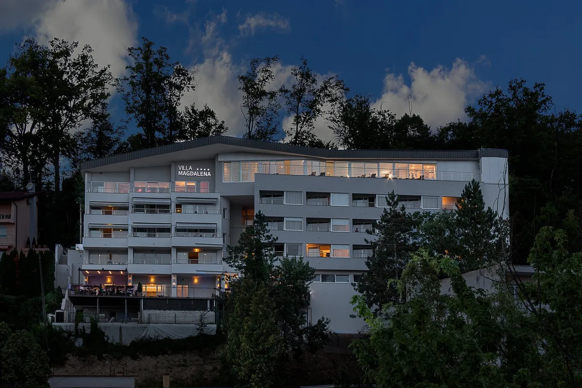 HOTEL VILLA MAGDALENA — 4