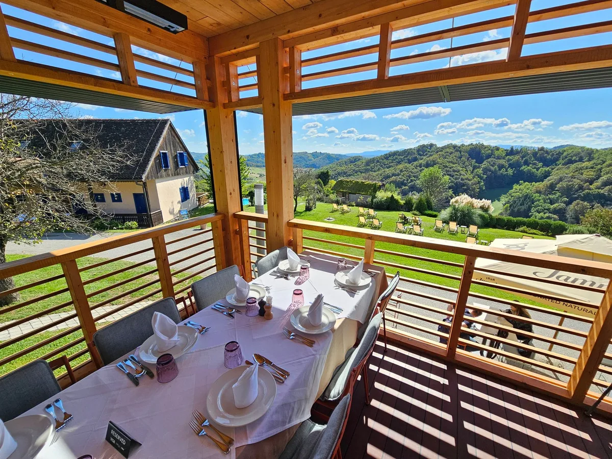 Restaurant, winery and pension "Vuglec Breg" — 2