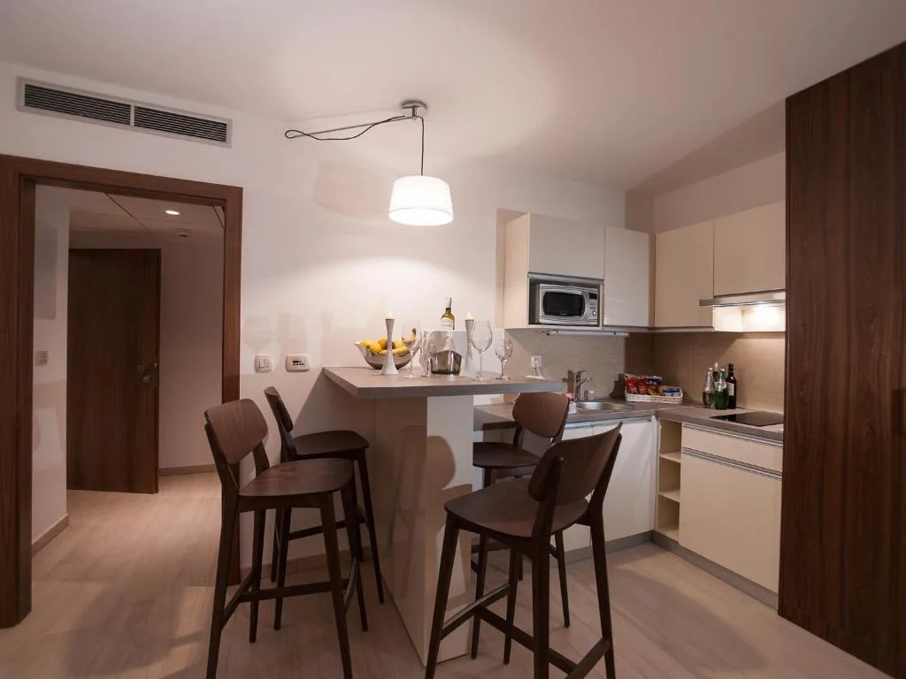 Aparthotel Miramare — 5