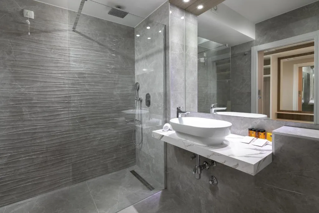 Hotel Antonio — 3