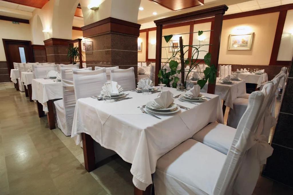 Hotel Narona — 4