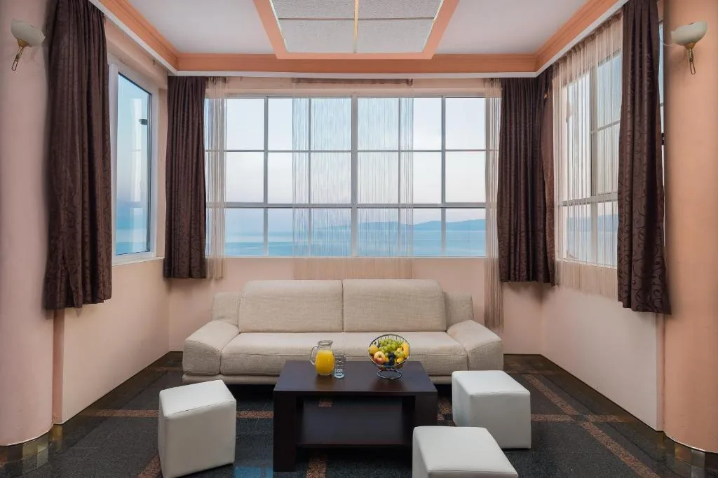 Family Beach Rooms — 5