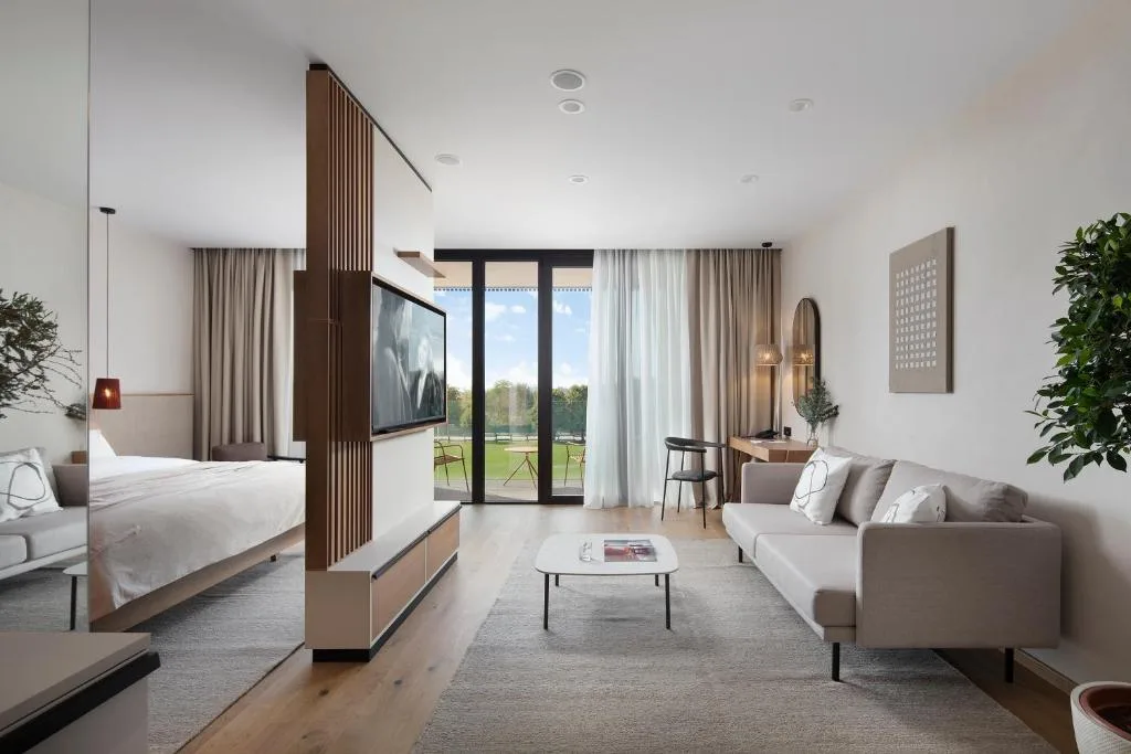 Hotel Materra — 2