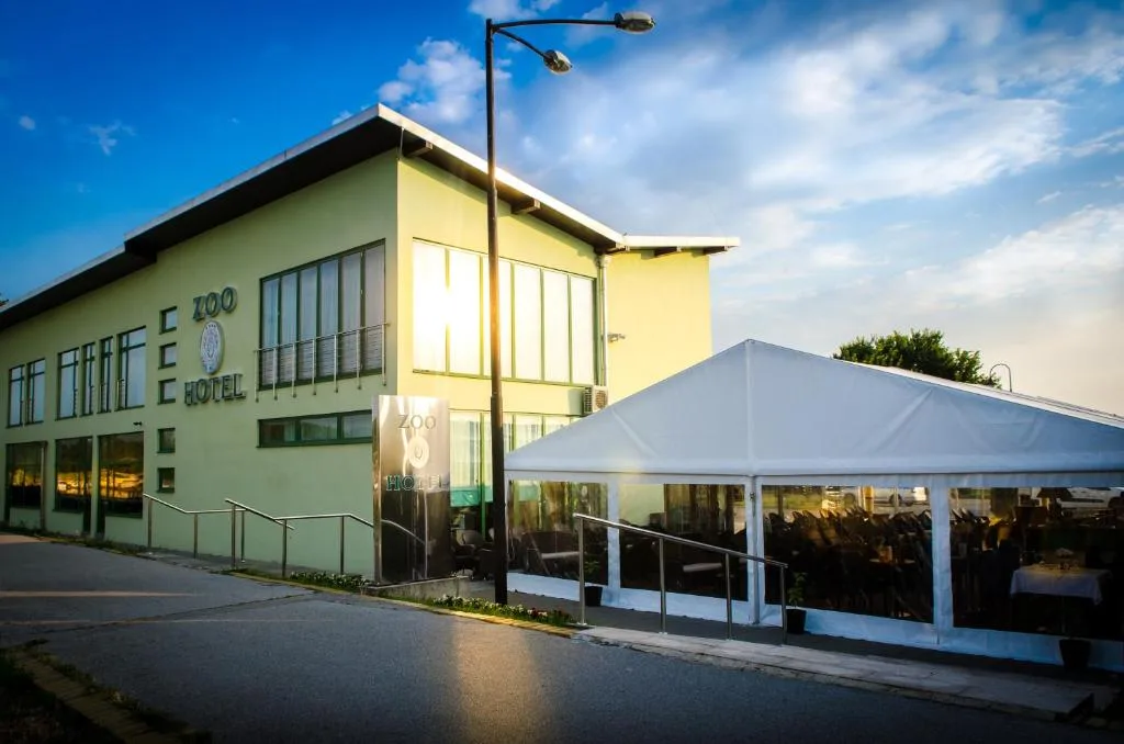 ZOO hotel — 5