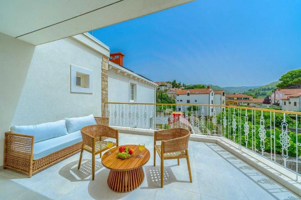 Hotel Brattia, Adults Only — 5