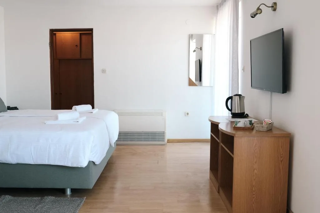 Artena Hotel — 5