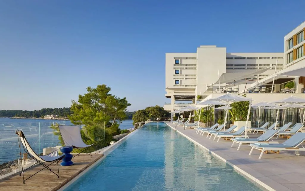 Grand Hotel Brioni Pula, A Radisson Collection Hotel — 2