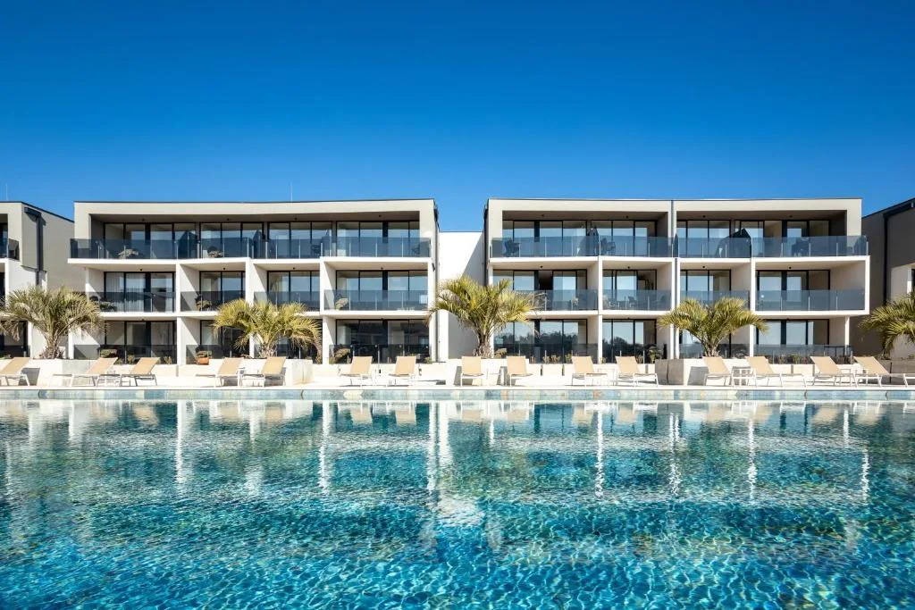 Residence Del Mar Emotion — 4