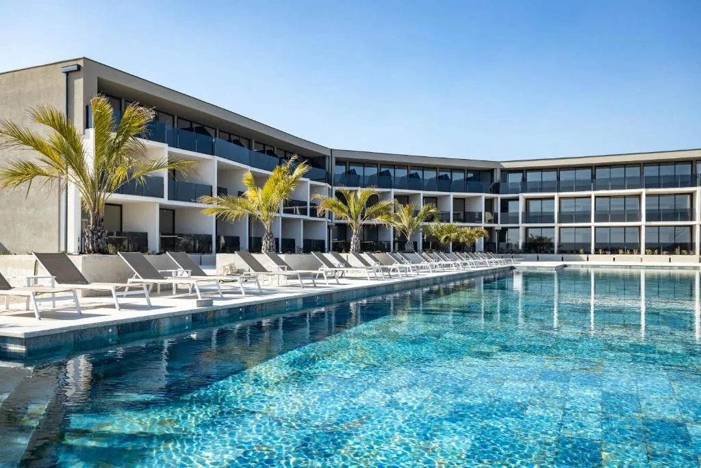 Resort Del Mar Emotion — 2