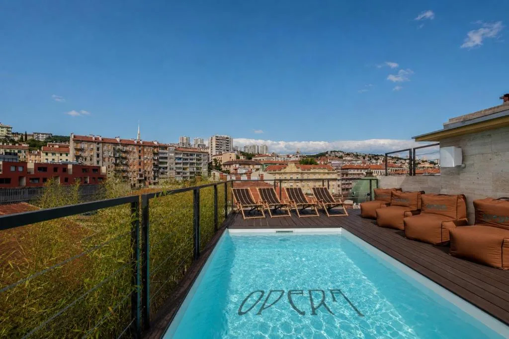 Boutique Hotel OPERA
