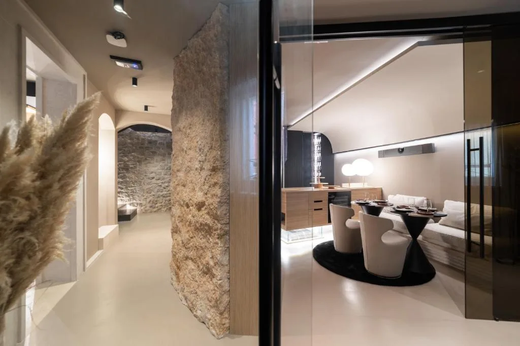 La Villa Residence — 3