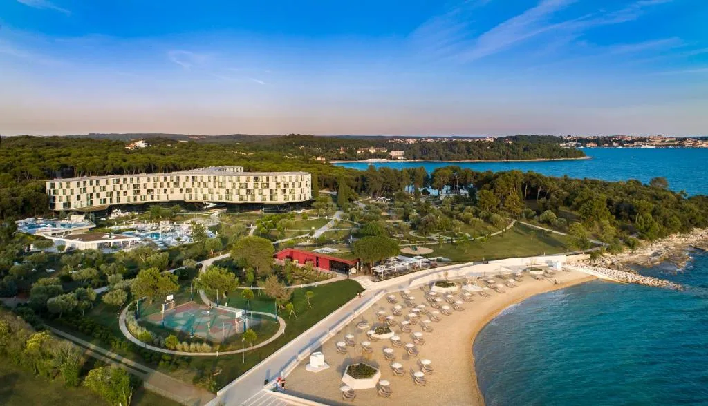 Maistra Select Family Hotel Amarin — 3