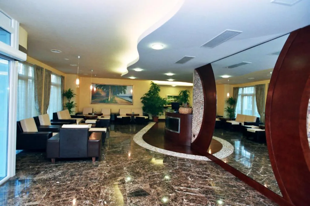 Hotel Savus — 5