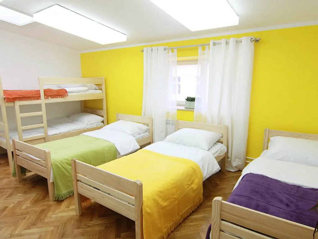 Whole Wide World Hostel & Bar — 5
