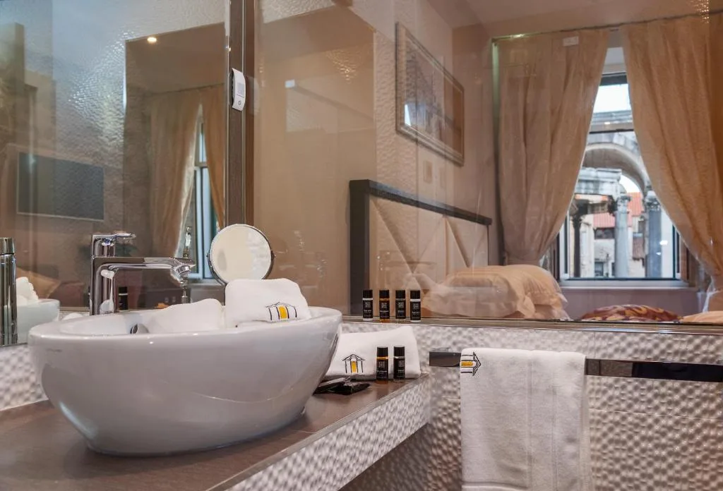 Heritage Hotel Antique Split — 3