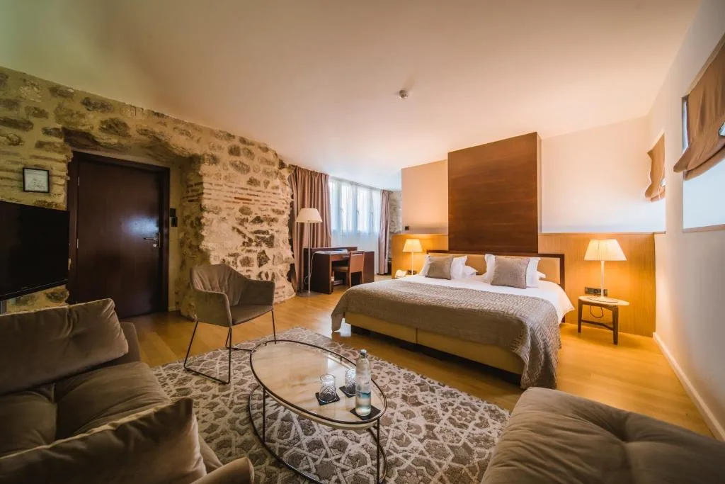 Hotel Vestibul Palace & Villa - Small Luxury Hotels Of The World — 2