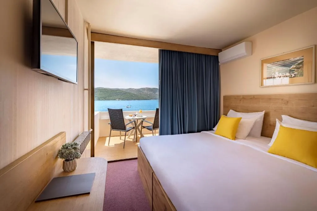 Arkada Hotel — 2