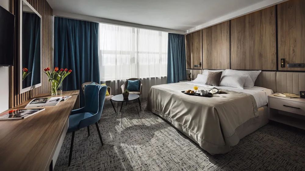 Grand Hotel Zagreb - Wellness i Business Hotel — 3