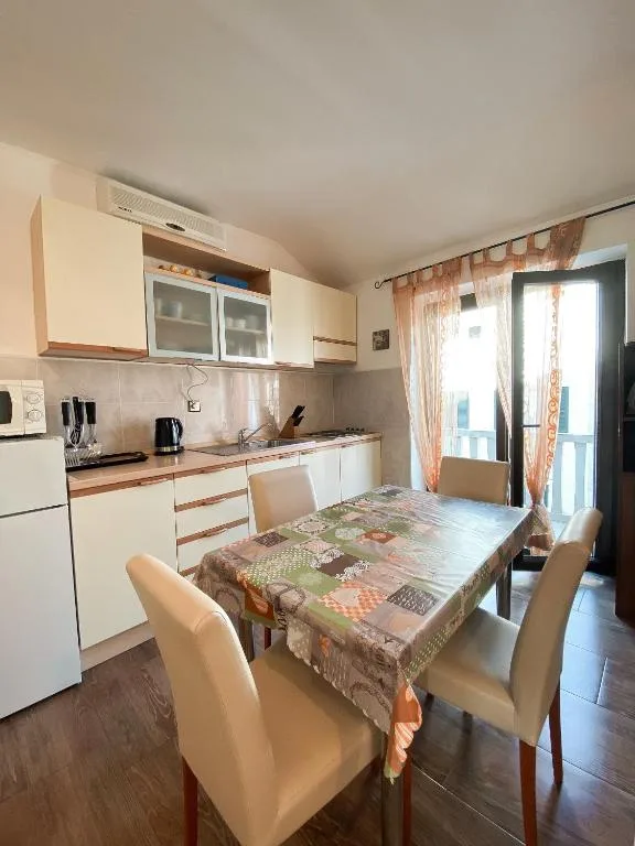 VILLA MARE — 3