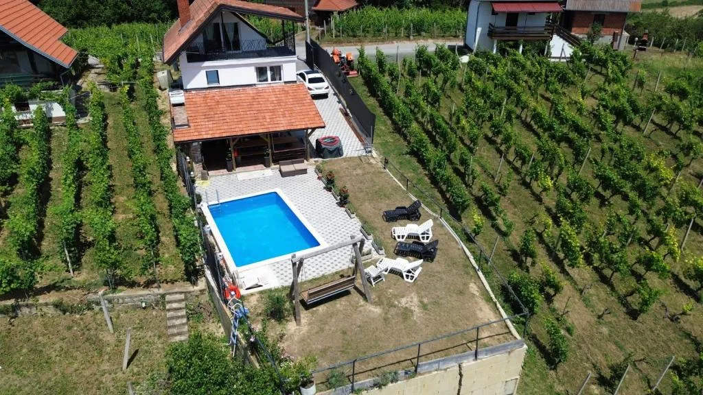 Kuća za odmor Pinka House