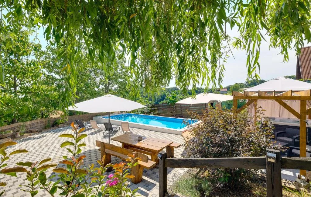 Luxurious Home In Sveti Ivan Zelina — 2