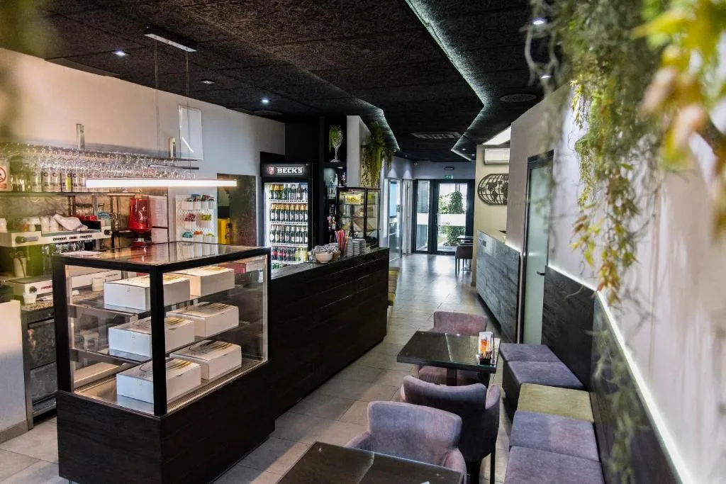 Hotel Cool Zagreb Airport — 3