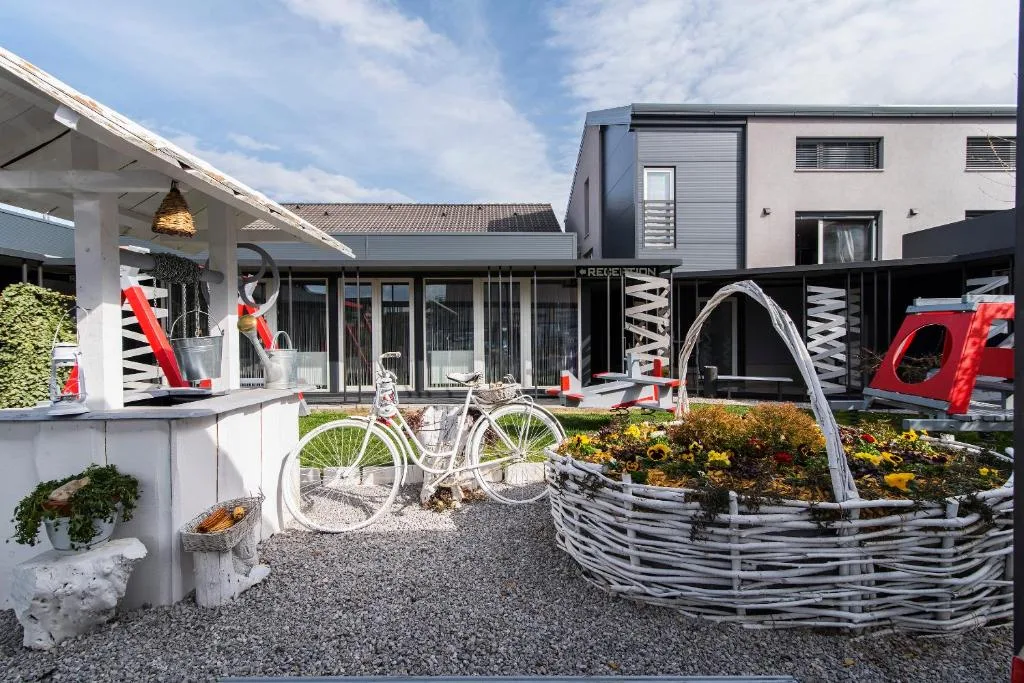 Hotel Cool Zagreb Airport — 5