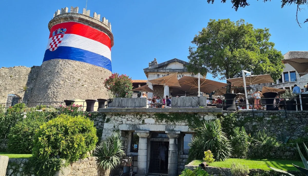 Hostel Češka Beseda — 2