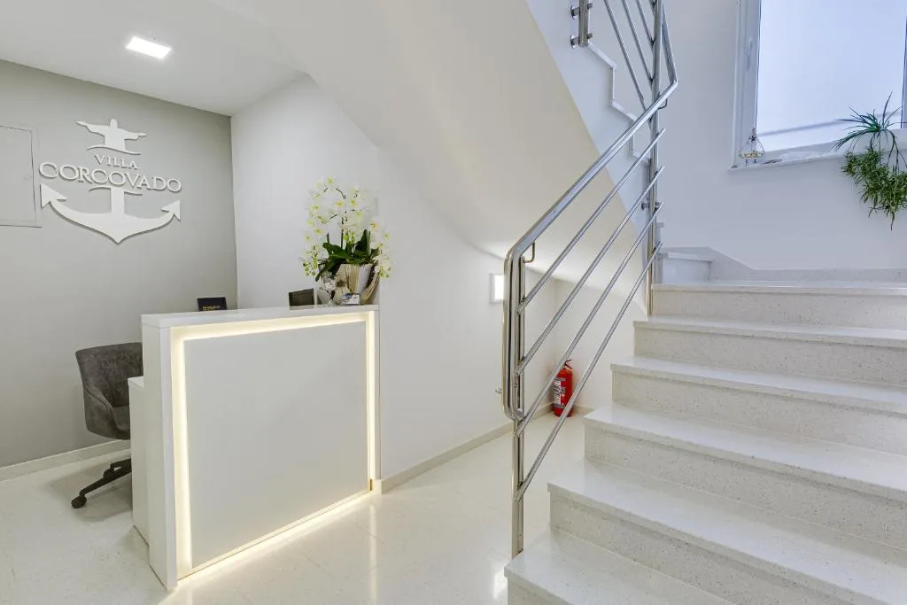 Villa Corcovado Deluxe Apartments with Heated Pool — 4